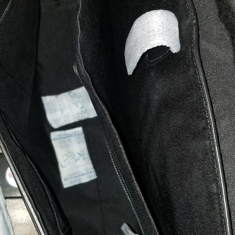 COACH CHARLES MESSENGER BAG - Picture 10 of 13